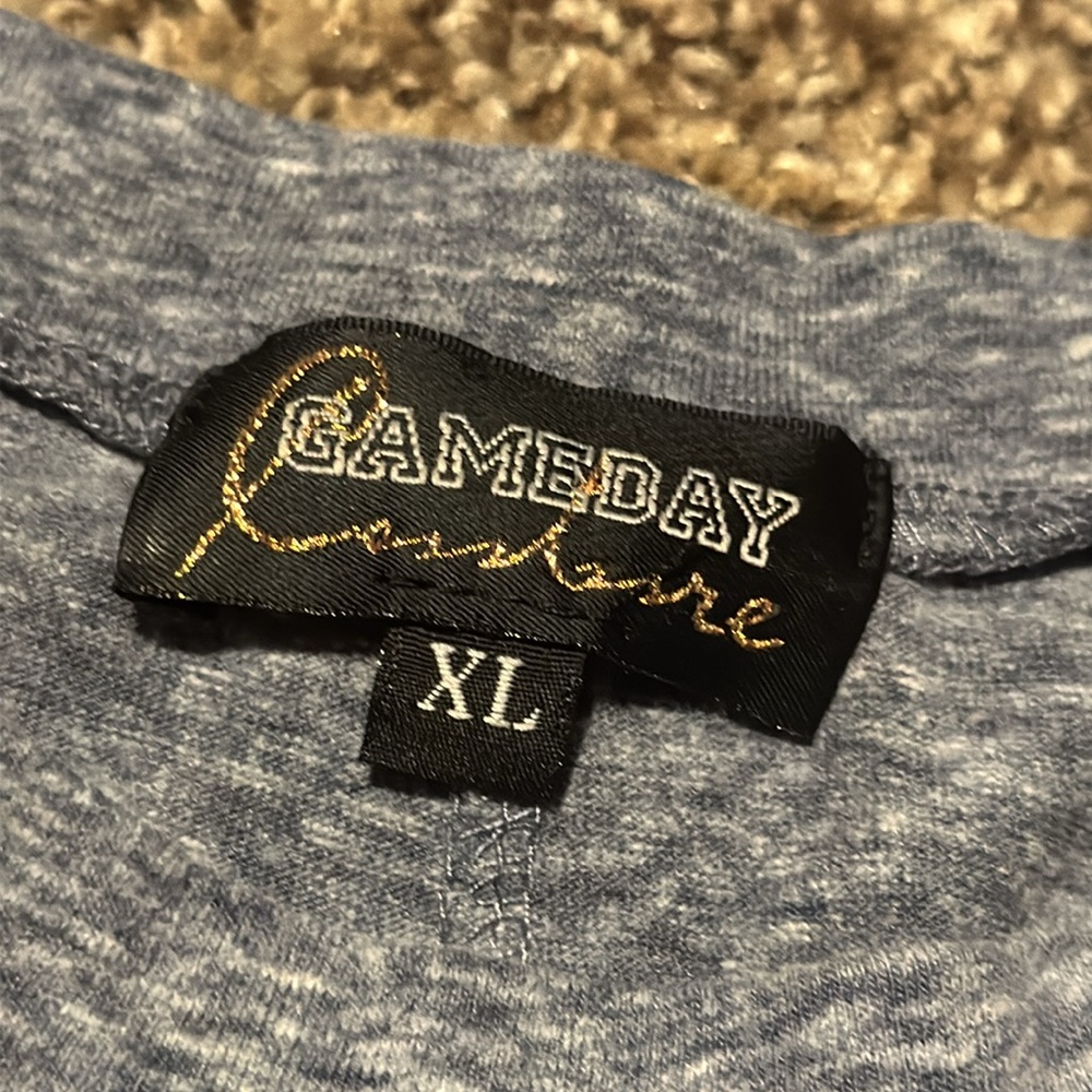 Alabama Crimson Tide blue heathered asymmetrical hem logo t-shirt (XL) - EUC! - Picture 9 of 13